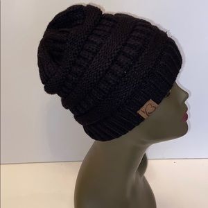 Brand new Black knitted beanie